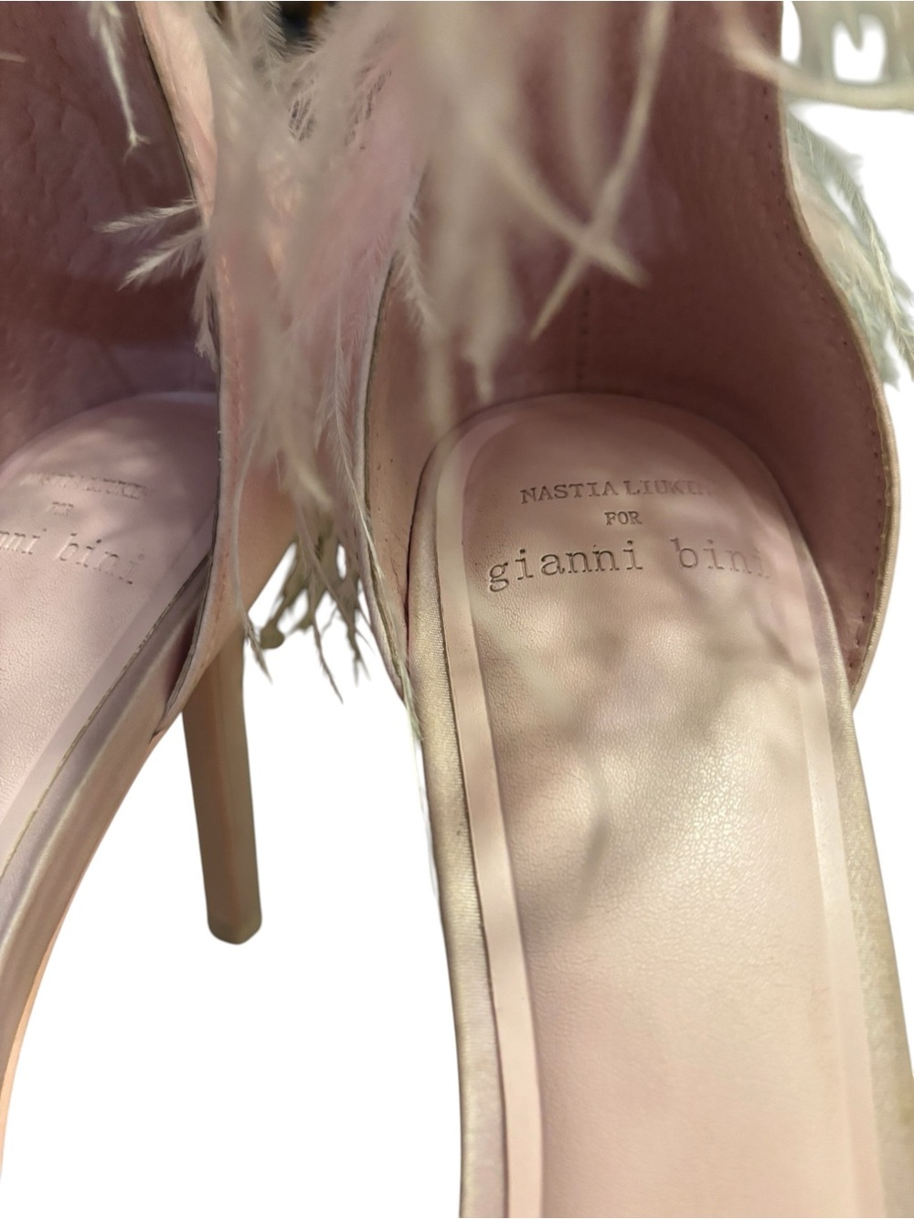 Gianni Bini Light Pink Feathered Heels - Nastia Liukin For Gianni Bini Size 8.5M - Picture 6 of 10